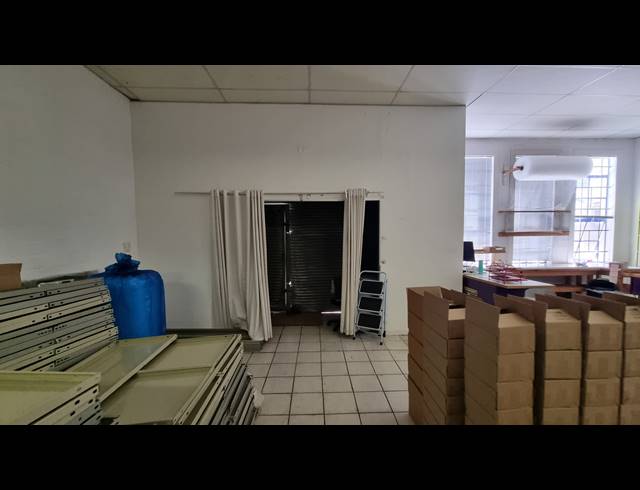 200M² WAREHOUSE TO LET IN OBSERVATORY